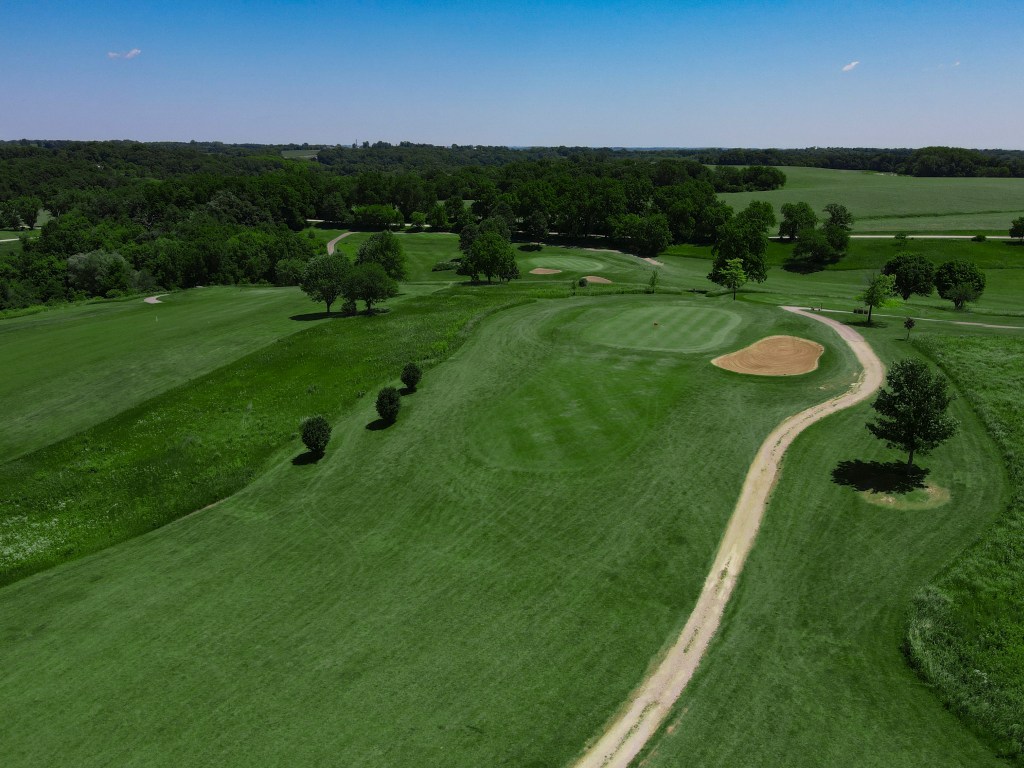 Hole 2 of golf course